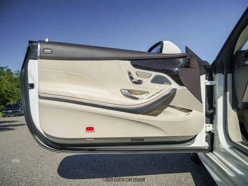 Used 2019 Mercedes-Benz S 560 Cabriolet image 26