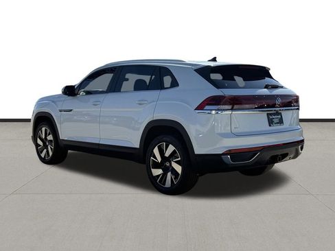 New 2026 Volkswagen Atlas Cross Sport SE image 7