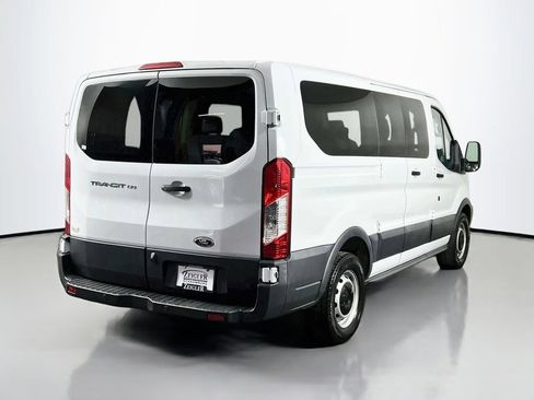 Used 2018 Ford Transit 150 XL RWD image 5