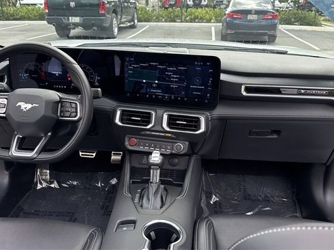 Used 2024 Ford Mustang GT Premium image 38