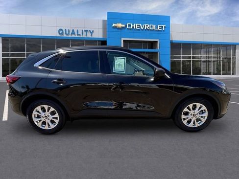 Used 2023 Ford Escape Active w/ Tech Pack #1 FWD image 8