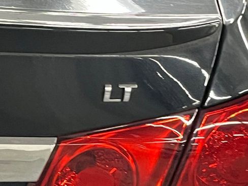 Used 2014 Chevrolet Cruze LT w/ RS Package image 30