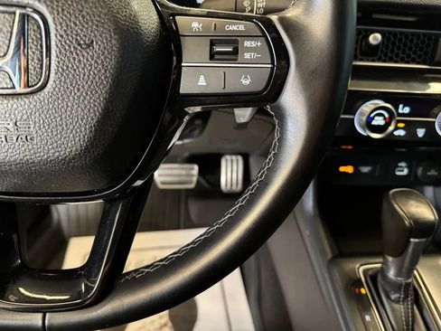 Used 2022 Honda Civic Sport image 12