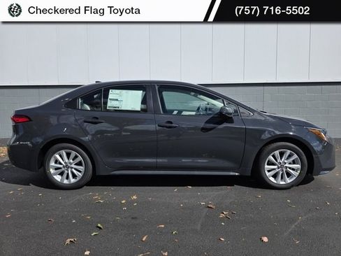 New 2026 Toyota Corolla LE image 2