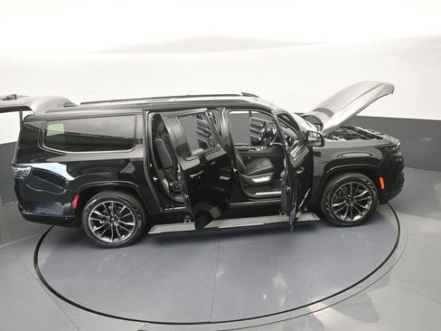Used 2024 Jeep Grand Wagoneer L Series II w/ Quick Order Packagew 28T AWD/4WD image 76