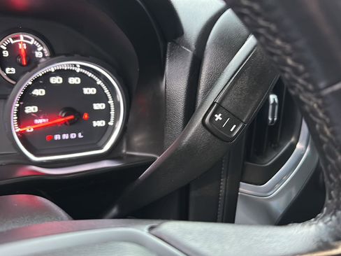 Used 2021 Chevrolet Silverado 1500 RST image 30