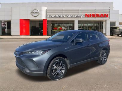 Used 2021 Toyota Venza LE