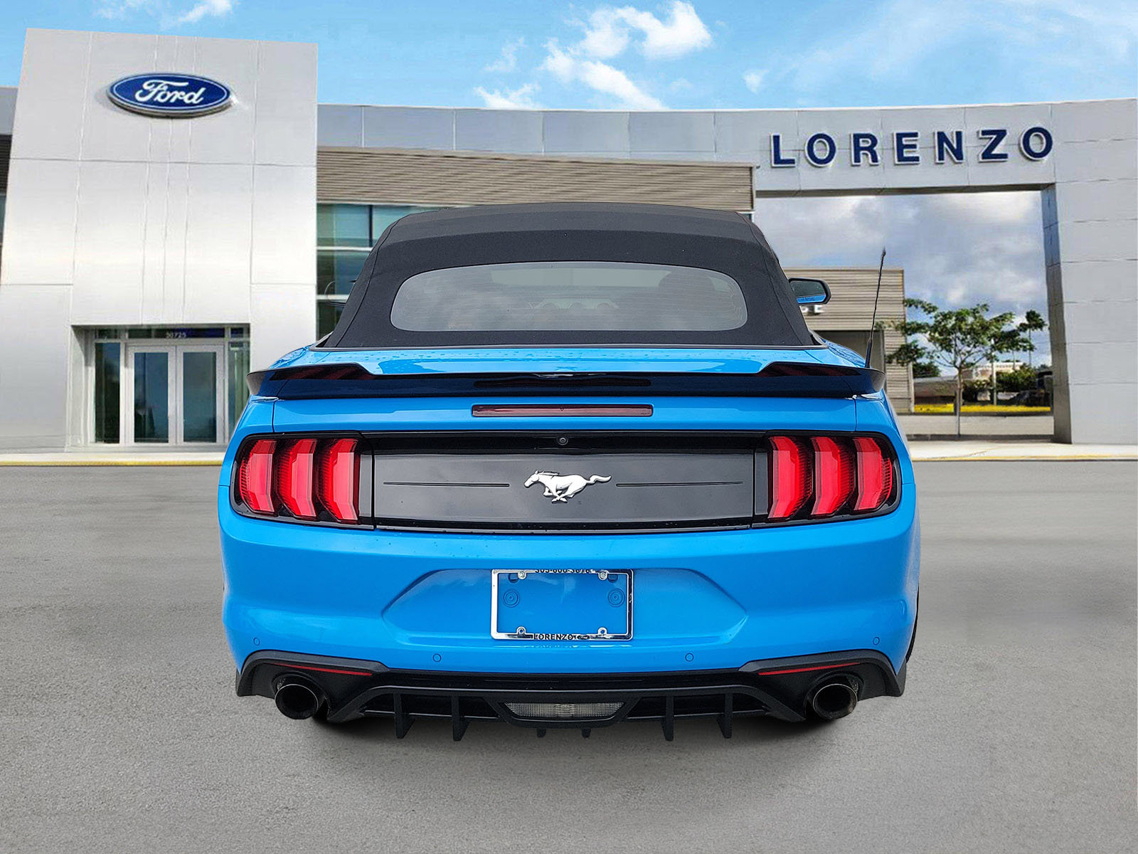Used 2022 Ford Mustang Premium RWD image 6