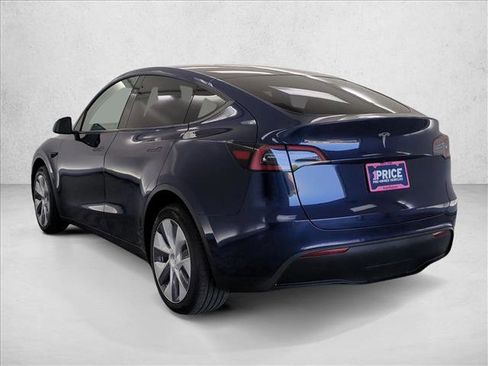Used 2023 Tesla Model Y Long Range AWD/4WD image 8