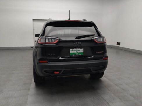 Used 2019 Jeep Cherokee Trailhawk image 6