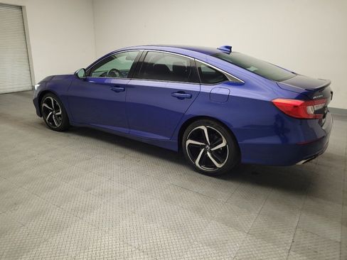 Used 2018 Honda Accord Sport image 3
