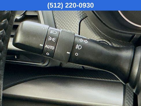 Used 2023 Subaru Forester Premium image 13