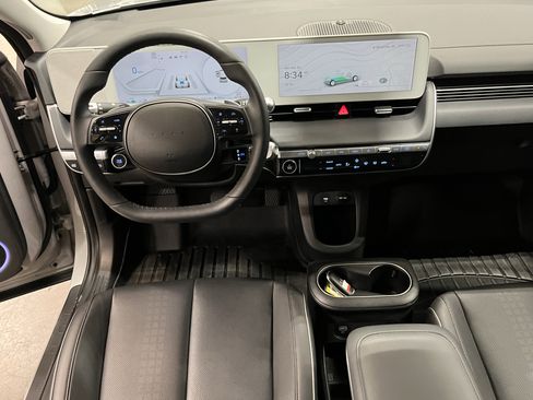 Used 2023 Hyundai Ioniq 5 SEL image 11