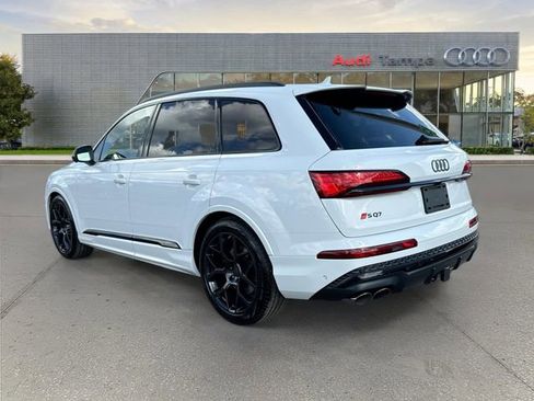 New 2026 Audi SQ7 Premium Plus AWD/4WD image 5
