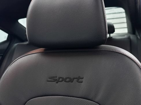 Used 2020 Hyundai Elantra Sport w/ Premium Package 02 FWD image 6