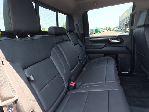 Used 2024 Chevrolet Silverado 2500 LTZ w/ LTZ Plus Package AWD/4WD image 22
