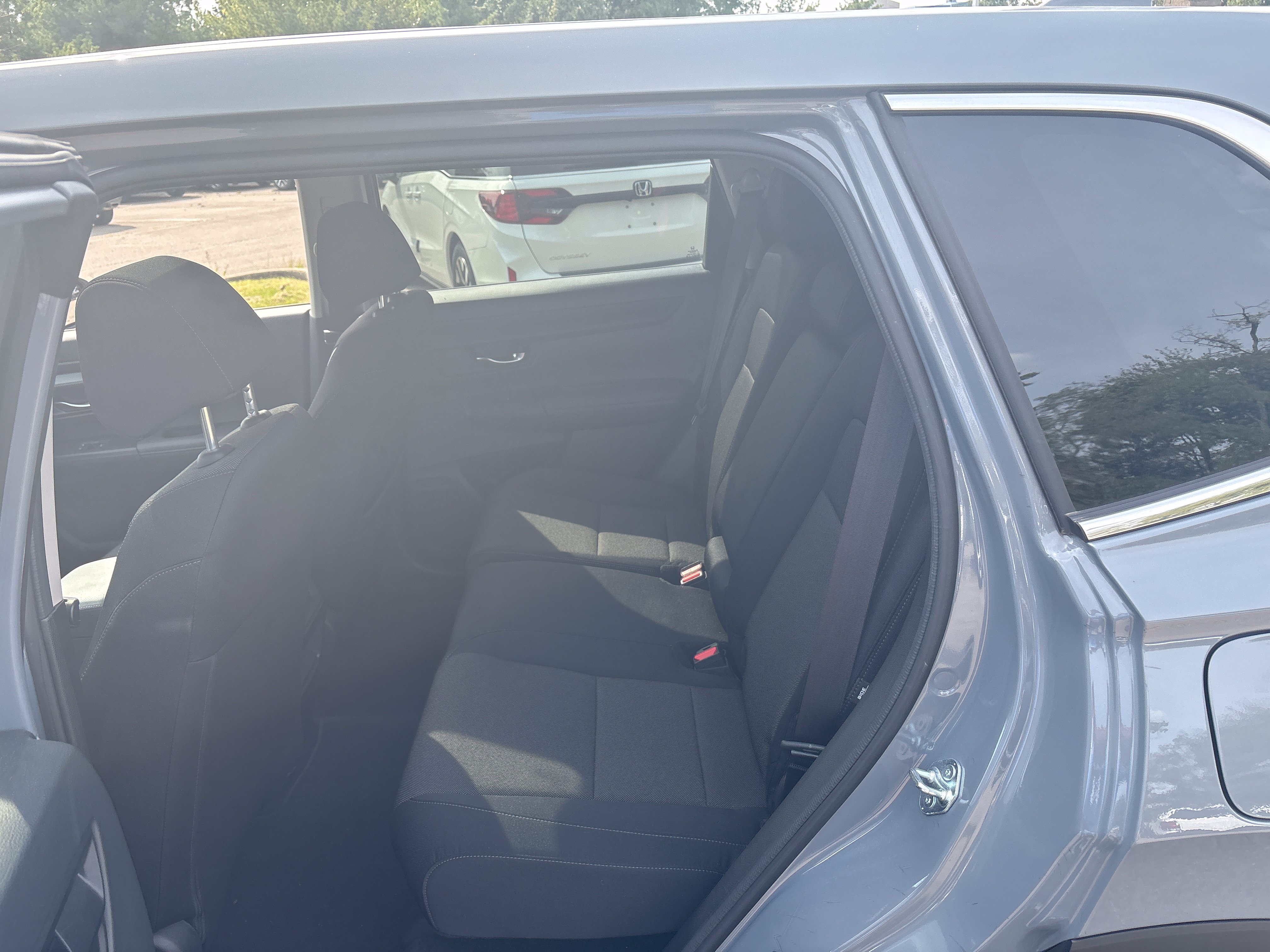Used 2024 Honda CR-V EX image 8