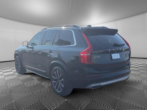 Used 2018 Volvo XC90 T6 Momentum w/ Convenience Package AWD/4WD image 5