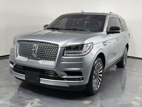 Used 2020 Lincoln Navigator Reserve w/ Luxury Package AWD/4WD image 10