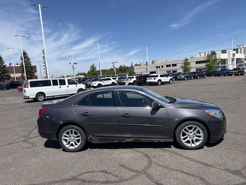 Used 2013 Chevrolet Malibu LT w/ Power Convenience Package FWD image 5