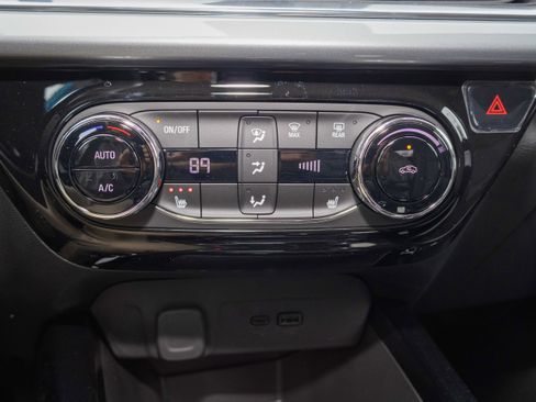 New 2026 Chevrolet Trax LT w/ Driver Confidence Package image 18