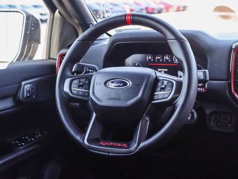 Used 2025 Ford Ranger Raptor image 17