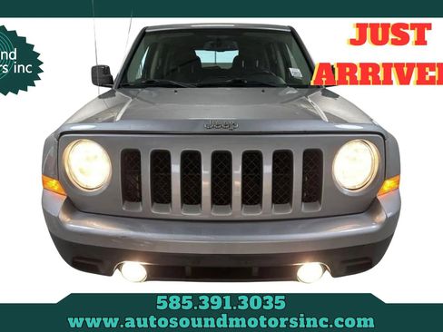 Used 2016 Jeep Patriot Latitude image 24