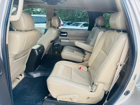 Used 2008 Toyota Sequoia Limited image 9