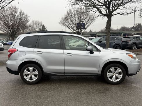 Used 2015 Subaru Forester 2.5i Premium w/ All-Weather Package image 5