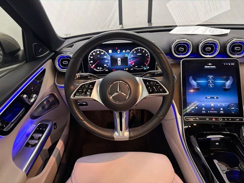 Used 2023 Mercedes-Benz C 300 4MATIC Sedan image 24