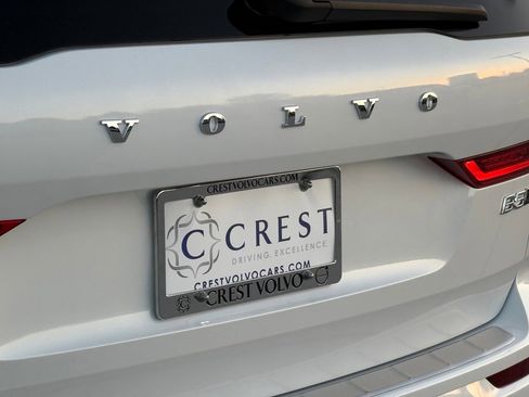 New 2026 Volvo XC60 B5 Core w/ Protection Package Premier image 6