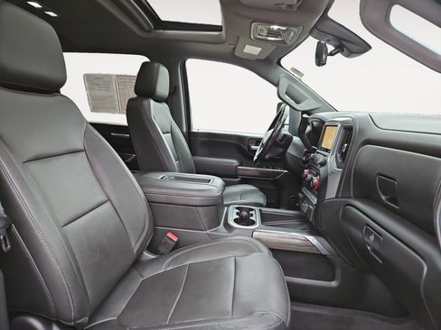 Used 2020 Chevrolet Silverado 2500 LTZ w/ LTZ Premium Package image 15