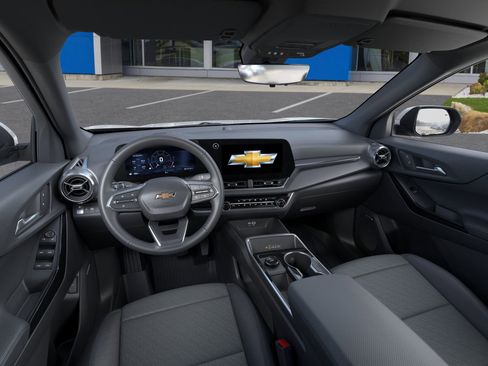 New 2026 Chevrolet Equinox LT w/ Convenience Package II FWD image 15