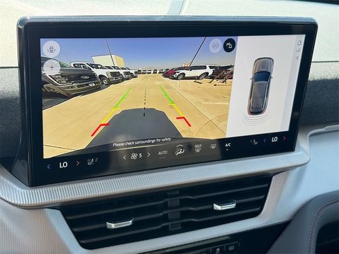 New 2025 Ford Explorer Active w/ Active Comfort Package image 15