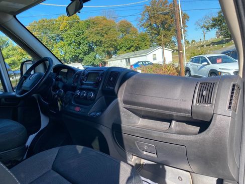 Used 2015 RAM ProMaster 2500 w/ Mopar Trailer Tow Group image 22