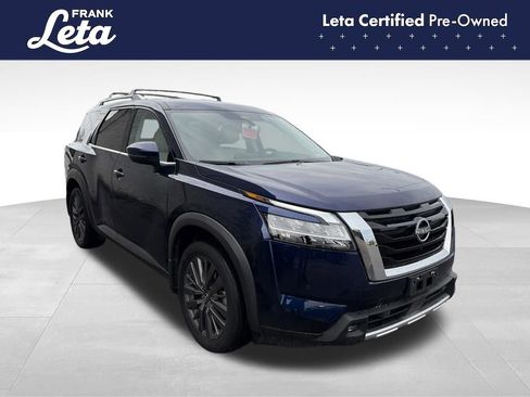 Used 2022 Nissan Pathfinder SL w/ SL Premium Package AWD/4WD image 6