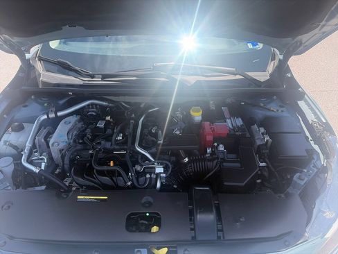 Used 2024 Nissan Sentra SV FWD image 21
