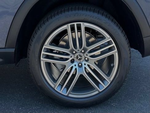 New 2026 Mercedes-Benz GLS 450 4MATIC image 14