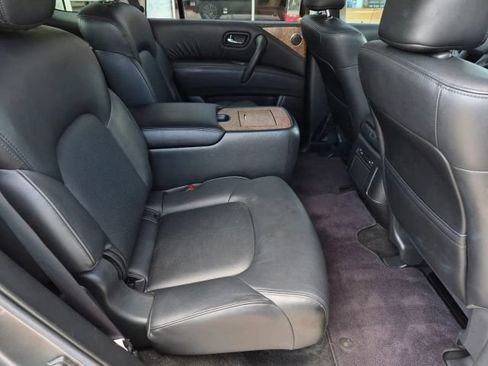 Used 2021 Nissan Armada SL w/ Captain's Chairs Package RWD image 17