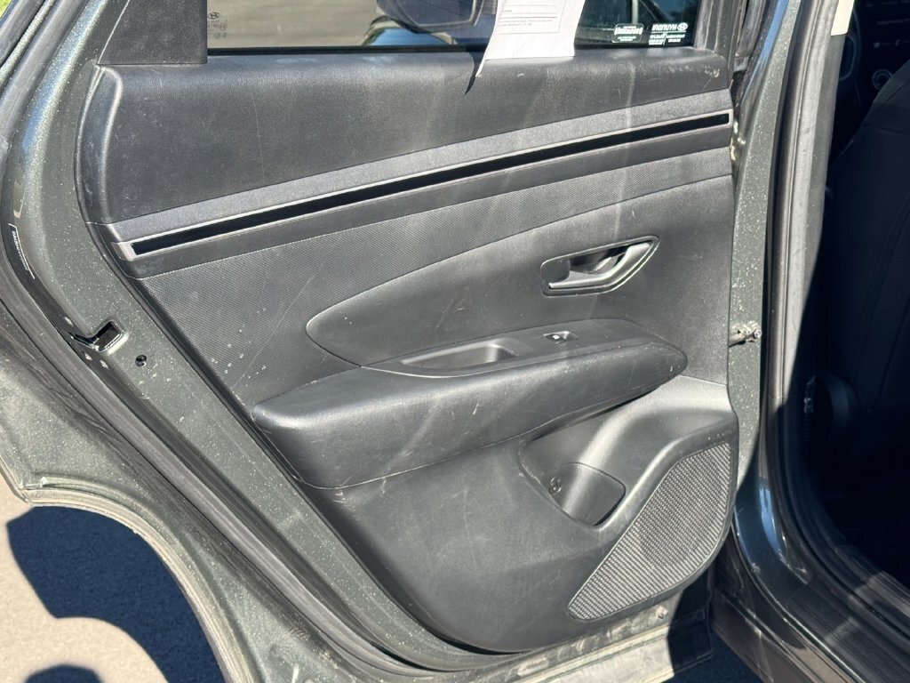 Used 2022 Hyundai Tucson SEL w/ Cargo Package FWD image 18