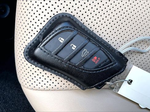 Used 2020 Lexus ES 350 w/ Premium Package image 14