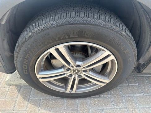 Used 2022 Mercedes-Benz GLC 300 image 12
