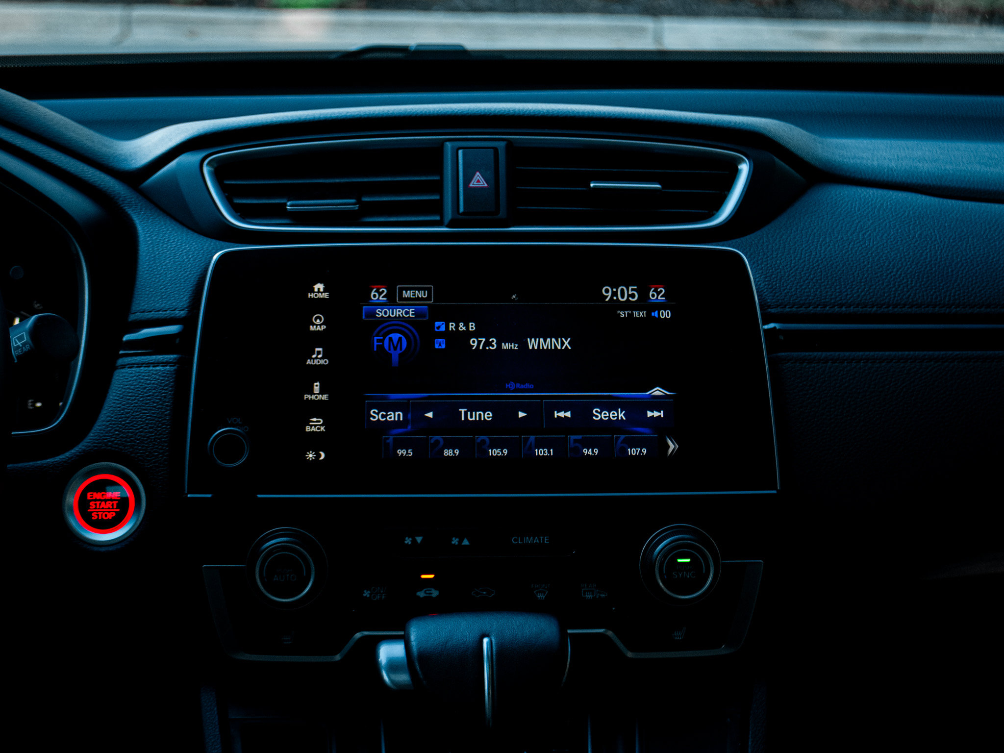 Used 2020 Honda CR-V Touring image 30