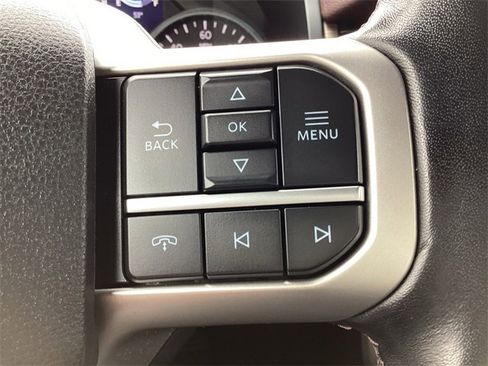 Used 2023 Ford Expedition Limited image 18