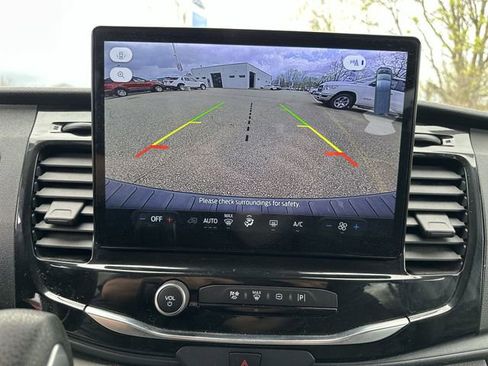 Used 2024 Ford Transit 350 XLT image 24