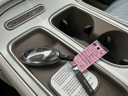 New 2026 Hyundai Palisade Limited image 21