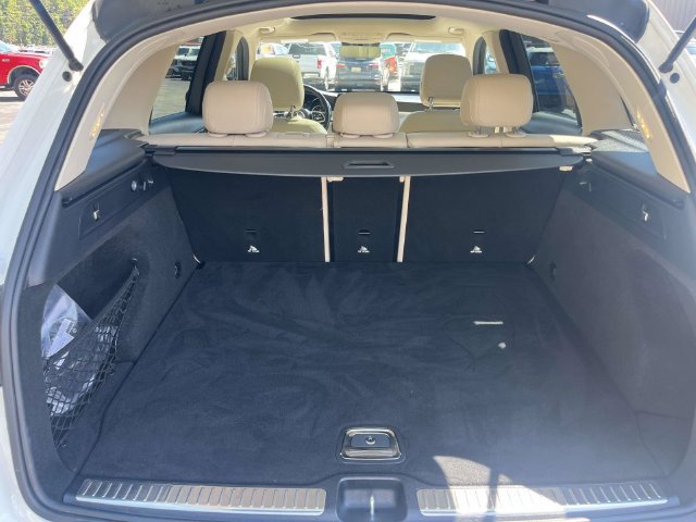 Used 2022 Mercedes-Benz GLC 300 image 12