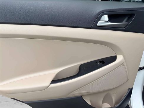 Used 2018 Hyundai Tucson Sport FWD image 10