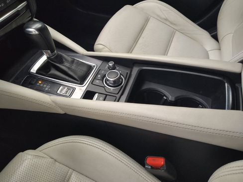 Used 2017 MAZDA MAZDA6 Grand Touring image 26