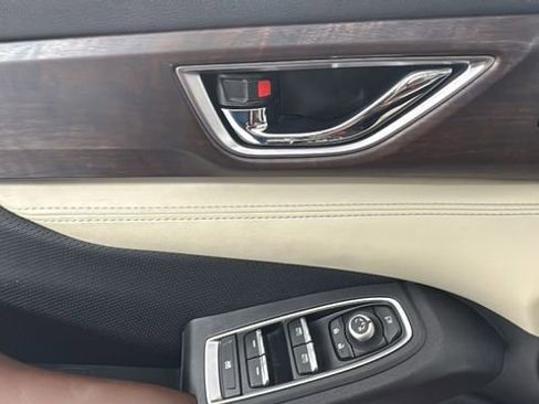 Used 2020 Subaru Ascent Touring w/ Popular Package #3 image 20